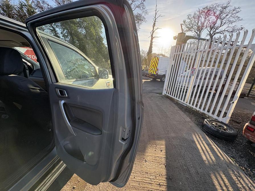 2013 Ford Ranger – Model: Ranger XLT 4×4 TDCi – AY13KEK