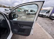 2014 Volkswagen Caddy MaxI – Model: Caddy Maxi C20 Startline TDI BlueMotion Technology – BN14FXE