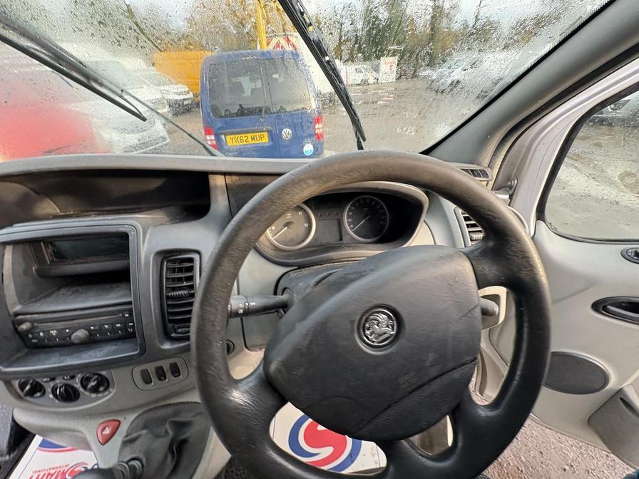 2011 Vauxhall Vivaro – Model: Vivaro 2700 CDTi 113 SWB – FP11YRK