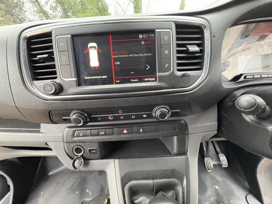 2018 Citroen Dispatch – Model: Dispatch 1000 Enterprise Blue HDi S/S – LB18LYS