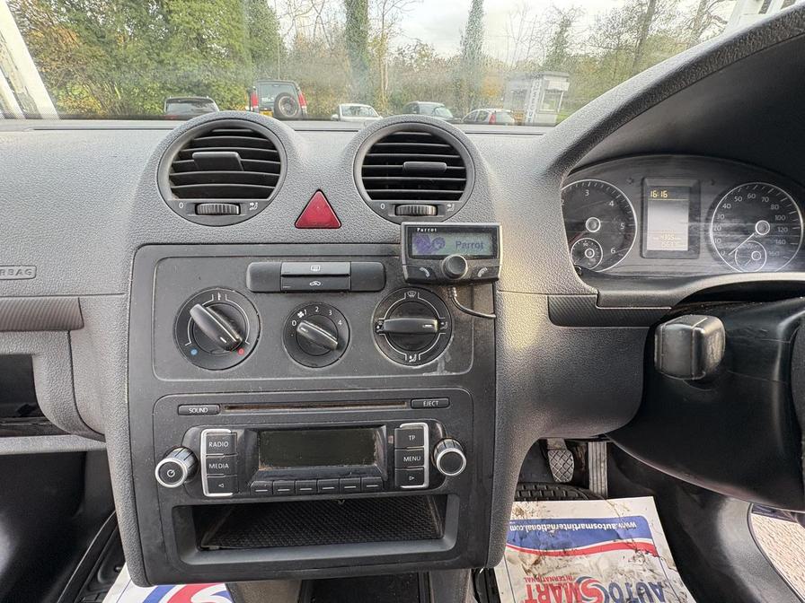 2012 Volkswagen Caddy MaxI – Model: Caddy Maxi C20 Kombi TDI 140 – YK62MUP