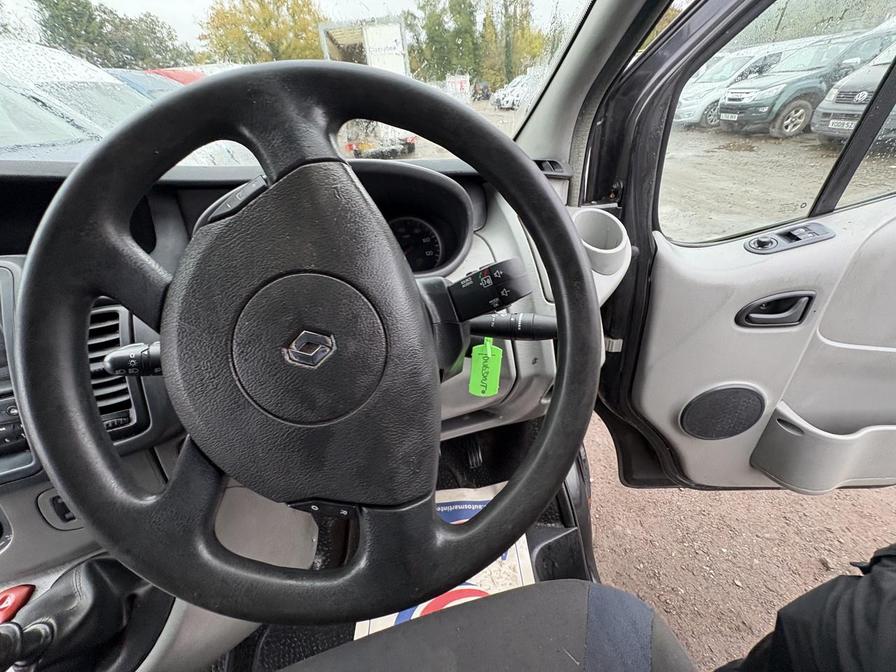 2013 Renault Trafic – Model: Trafic SL27 Sport DCI – DU63XUT