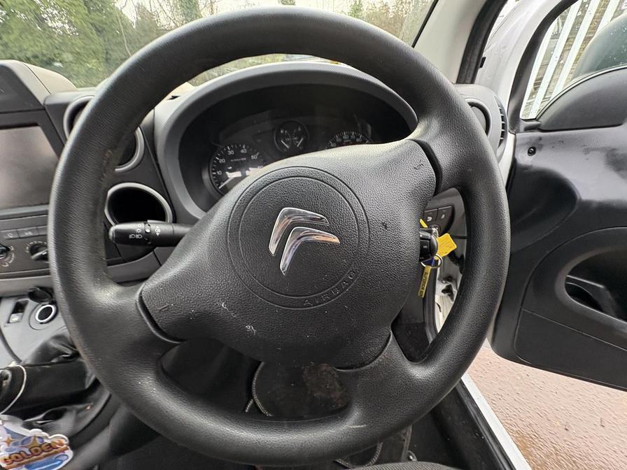 2018 Citroen Berlingo – Model: Berlingo 850 Enterprise Blue HDi – LD18DVC