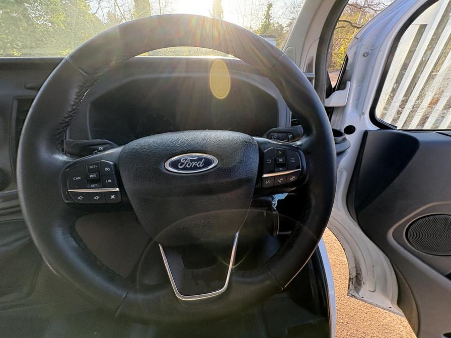 2018 Ford Transit Custom – Model: Transit Custom 280 Trend – YR68XFP