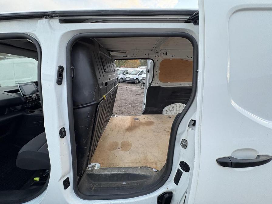 2021 Peugeot Partner – Model: Partner Professional L2 Blue HDi – NU21UHO