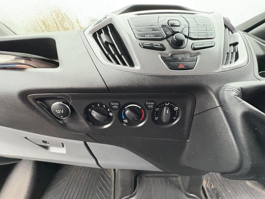 2018 Ford Transit Custom – Model: Transit Custom 290 Trend Colour Edition – KT18UUD