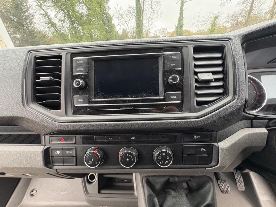 2021 Volkswagen Crafter – Model: Crafter CR35 Trendline TDI – GD70VNO