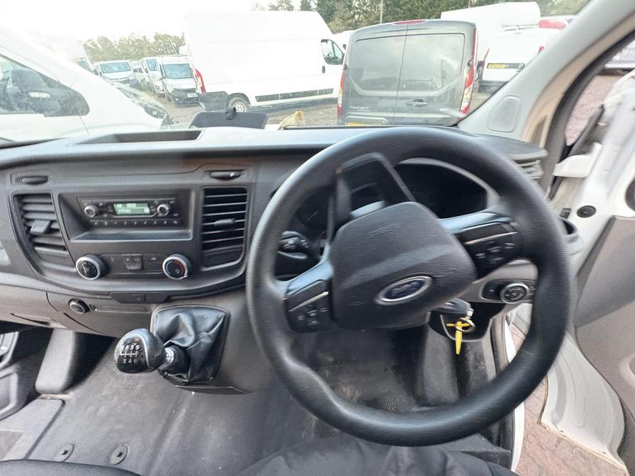 2018 Ford Transit Custom – Model: Transit Custom 300 Base – FP18CFK