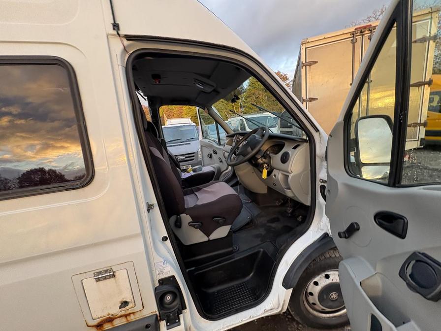 2006 Vauxhall Movano – Model: Movano 3500 CDTI MWB – CX06TVC