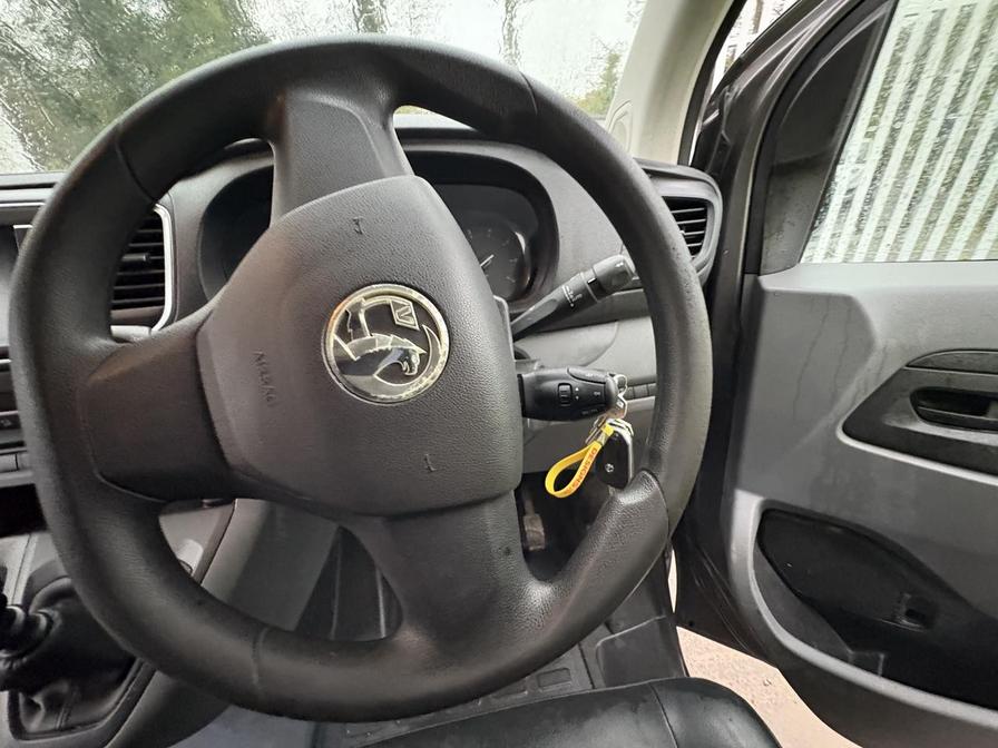 2020 Vauxhall Vivaro – Model: Vivaro 2900 Sportive S/S – CA69NFT