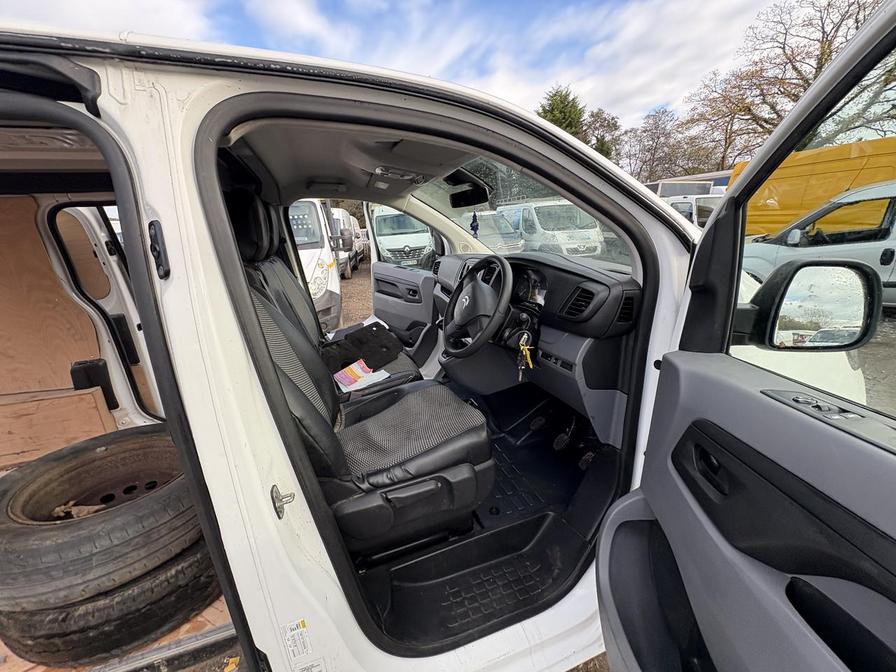 2020 Citroen Dispatch – Model: Dispatch 1000 Enterprise Blue HDi S/S – AY20CVP/DE69EAN