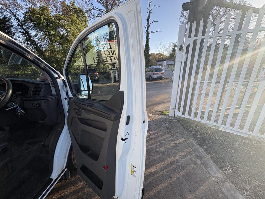 2019 Ford Transit Custom – Model: Transit Custom 340 Leader EcoBlue – MA69GKN