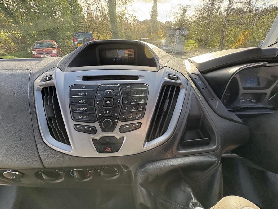 2014 Ford Transit Custom – Model: Transit Custom 290 Ltd E-Tech – EJ64FNM