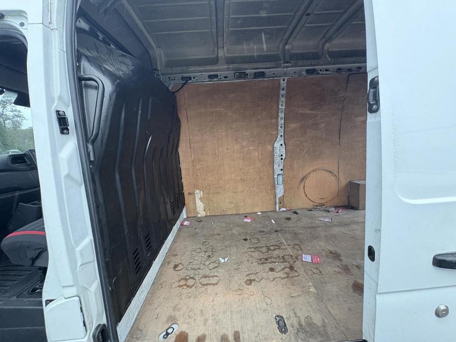 2020 Vauxhall Movano – Model: Movano L3H3 F3500 CDTi – DN70GYV