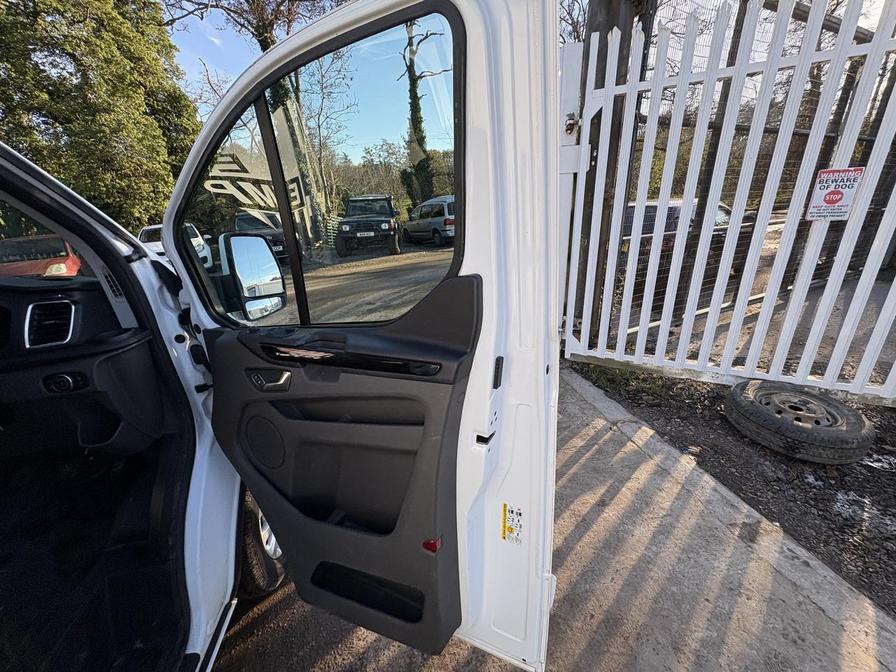 2019 Ford Transit Custom – Model: Transit Custom 300 Limited EcoBlue – DN69OMW