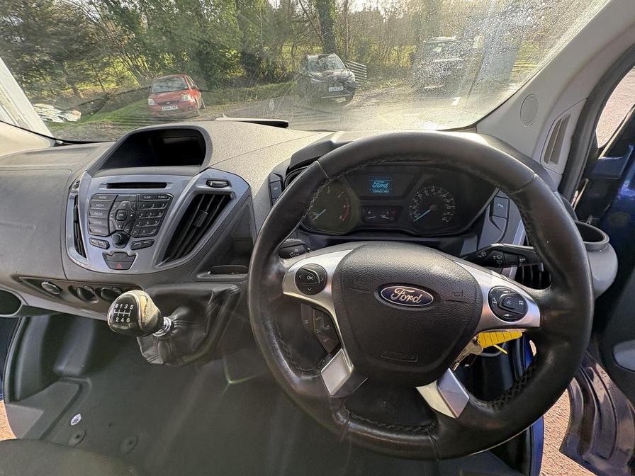 2016 Ford Transit Custom – Model: Transit Custom 290 Limited – LJ66VBD