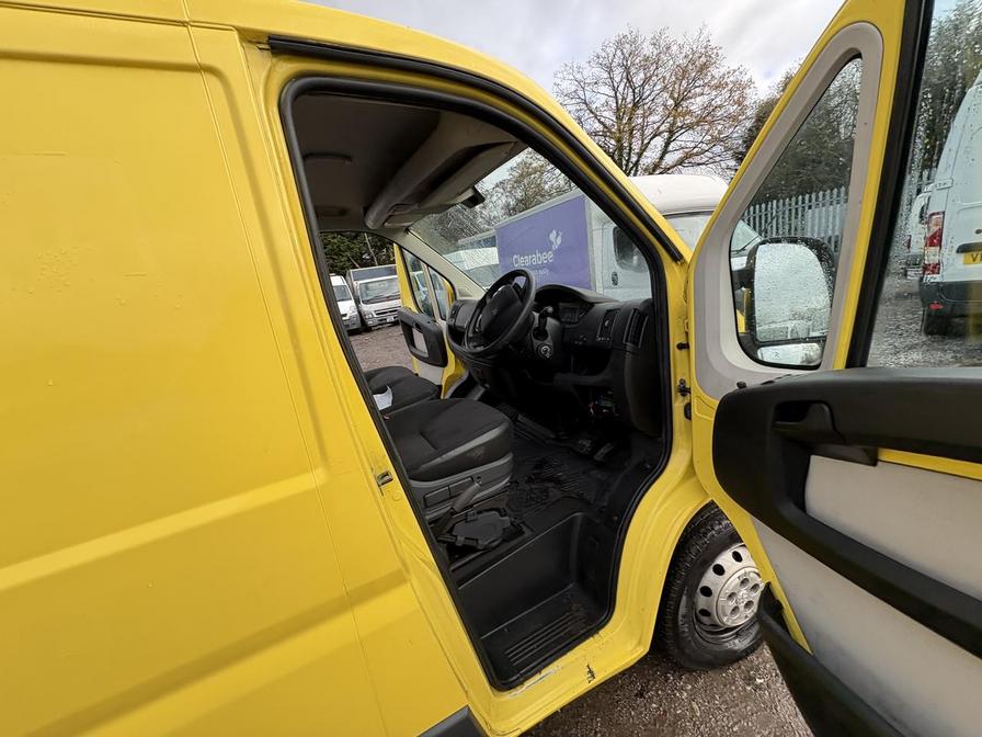 2015 Peugeot Boxer – Model: Boxer 333 L1H1 HDi – FY65ZBL