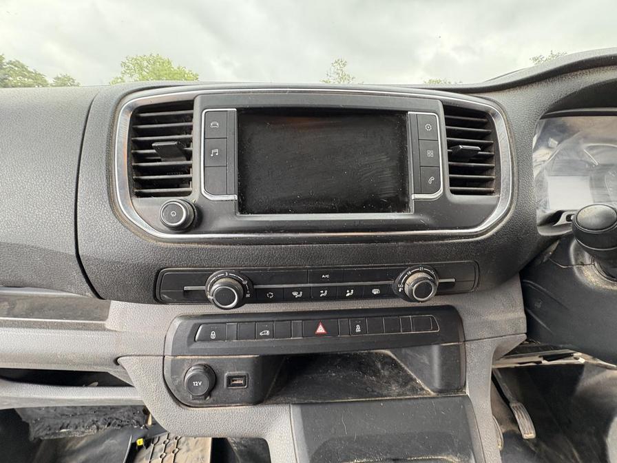 2017 Peugeot Expert – Model: Expert Professional Standard Blue HDi – SD17ZTO