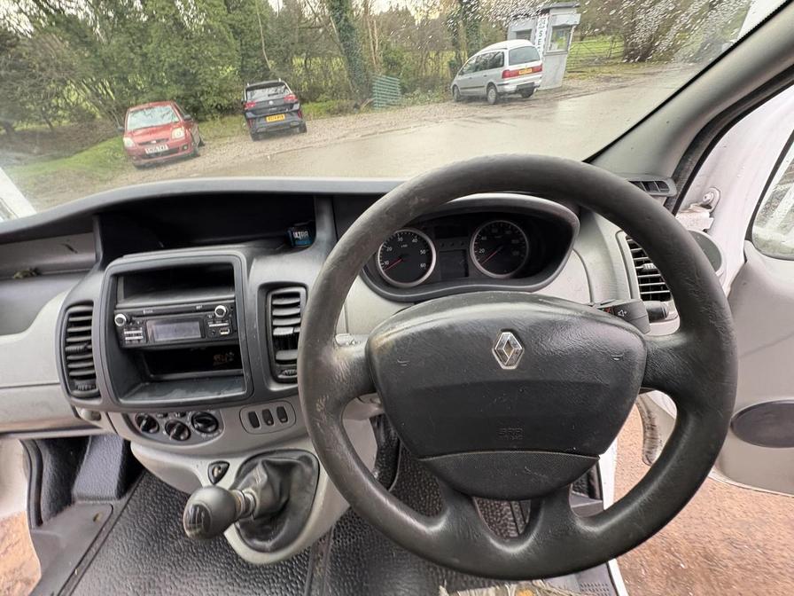 2014 Renault Trafic – Model: Trafic SL27 DCI – LC14XHJ