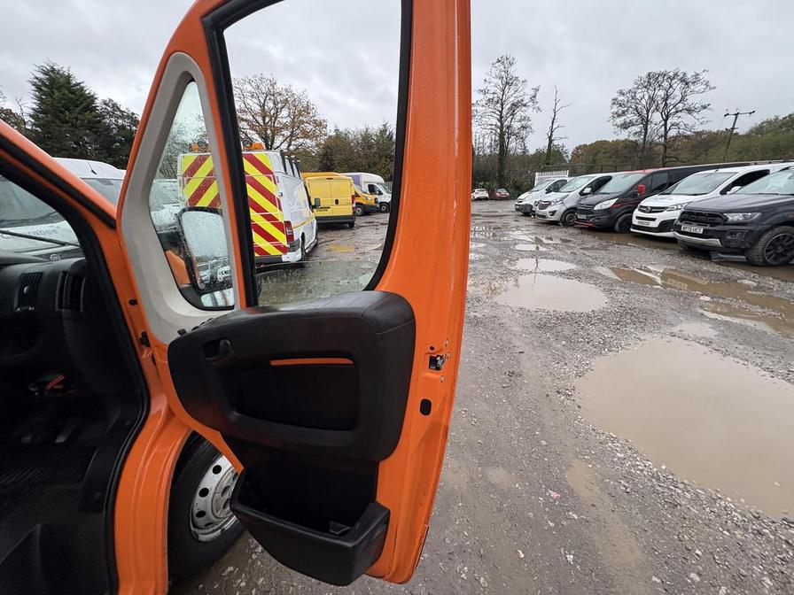 2021 Citroen Relay – Model: Relay 33 L1H1 Enterprise Blue HDi S/S – FT70CJO