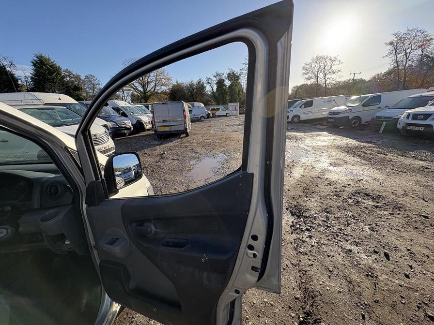 2015 Nissan NV200 – Model: NV200 Acenta dCi – NU15HWB