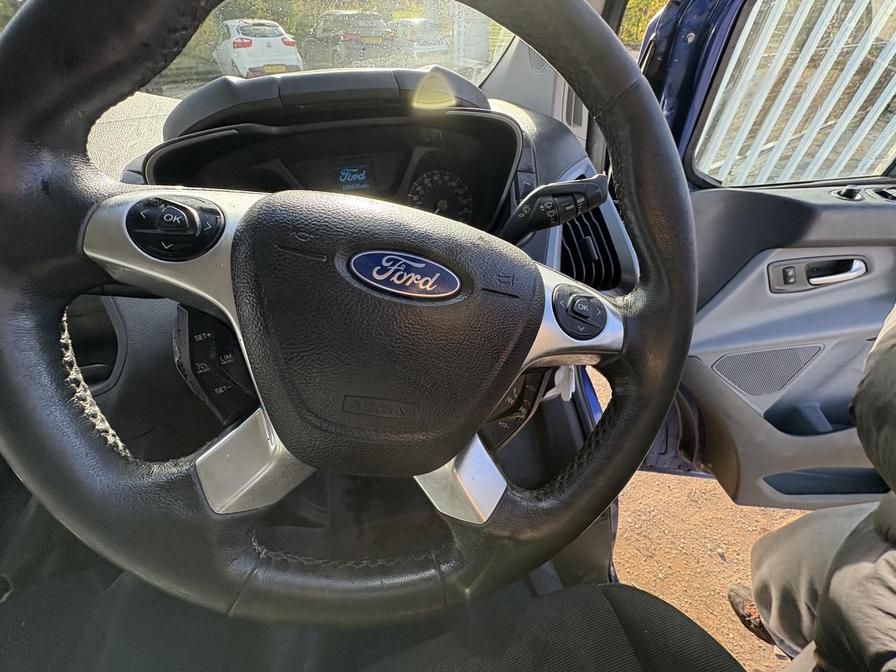 2014 Ford Transit Custom – Model: Transit Custom 290 Ltd E-Tech – EJ64FNM