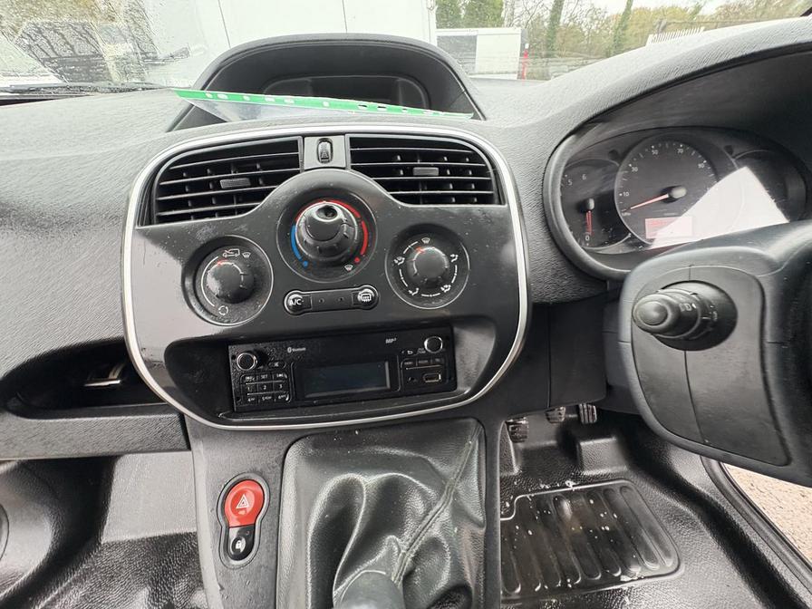 2015 Renault Kangoo Maxi – Model: Kangoo Maxi LL21 Core dCi – PK15FDC CHECK COOLANT