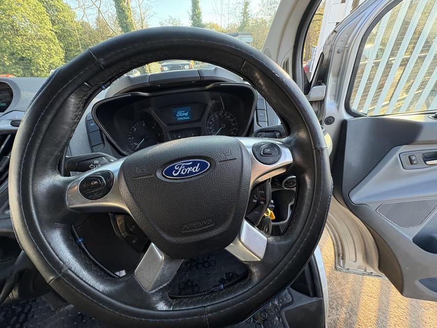 2016 Ford Transit Custom – Model: Transit Custom 290 Ltd E-Tech – EX16FOV