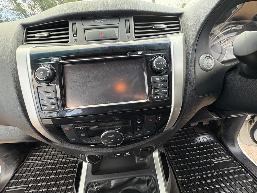 2016 Nissan NP300 Navara – Model: NP300 Navara Tekna dCi – BK66OFG