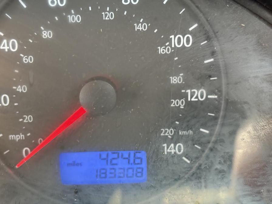 2006 Volkswagen Transporter – Model: Transporter T28 102 TDI SWB – FX56ZDH