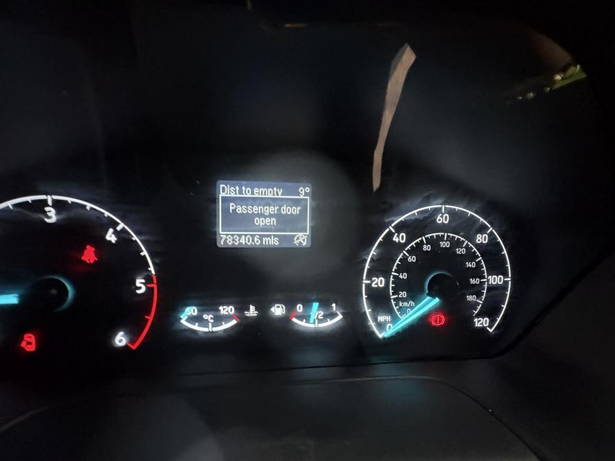 2022 Ford Transit Custom – Model: Transit Custom 300 Limited EcoBlue – YH22MYO