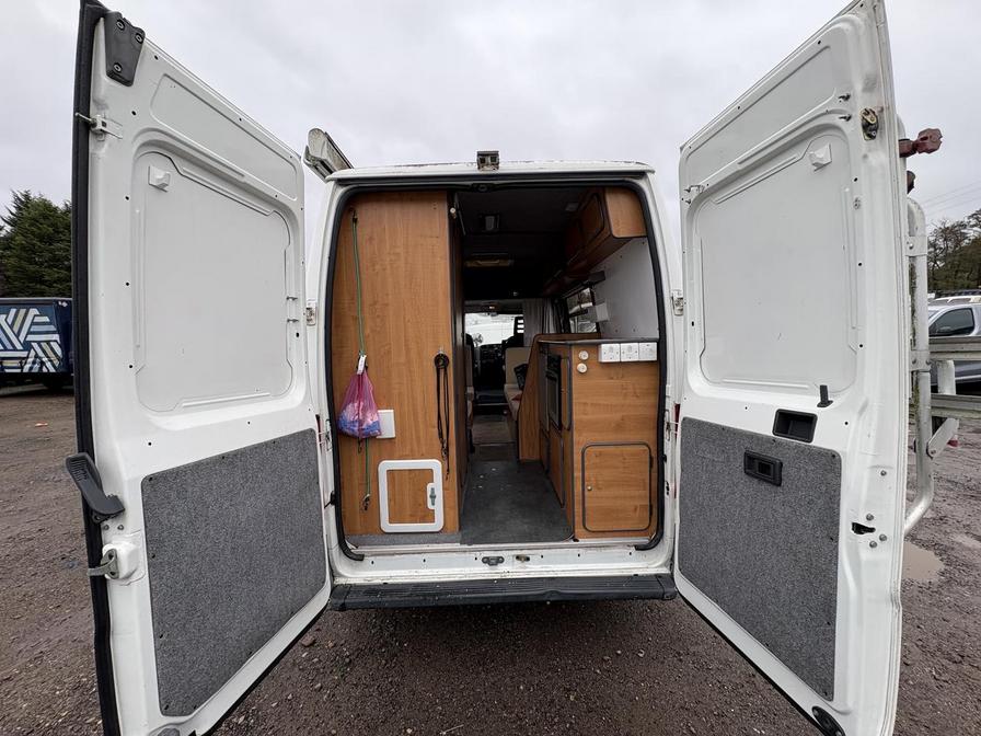 2002 Peugeot Boxer – Model: Boxer 320 LWB – GF02URW