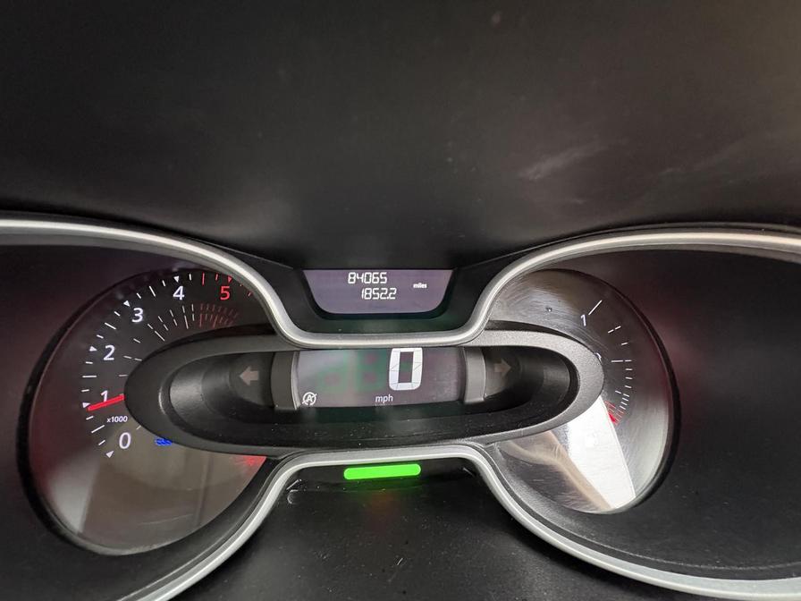 2020 Renault Trafic – Model: Trafic LL30 Sport Energy dCi – LV70EXA