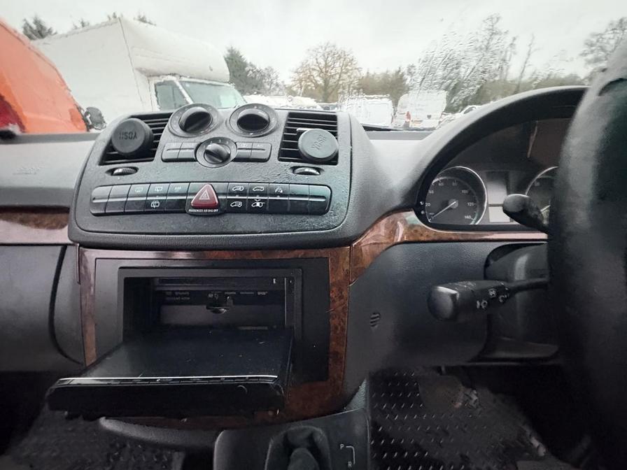 2009 Mercedes-Benz Viano – Model: Viano Ambiente CDi SWB Auto – LS59EAO