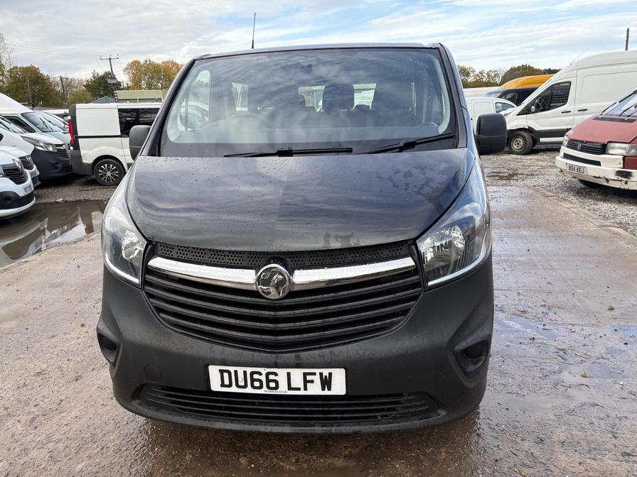 2016 Vauxhall Vivaro Combi – Model: Vivaro 2900 Combi CDTi Bi-T S/S – DU66LFW