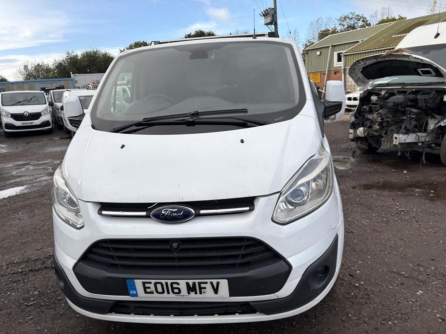 2016 Ford Transit Custom – Model: Transit Custom 270 Limited E-Tech – EO16MFV