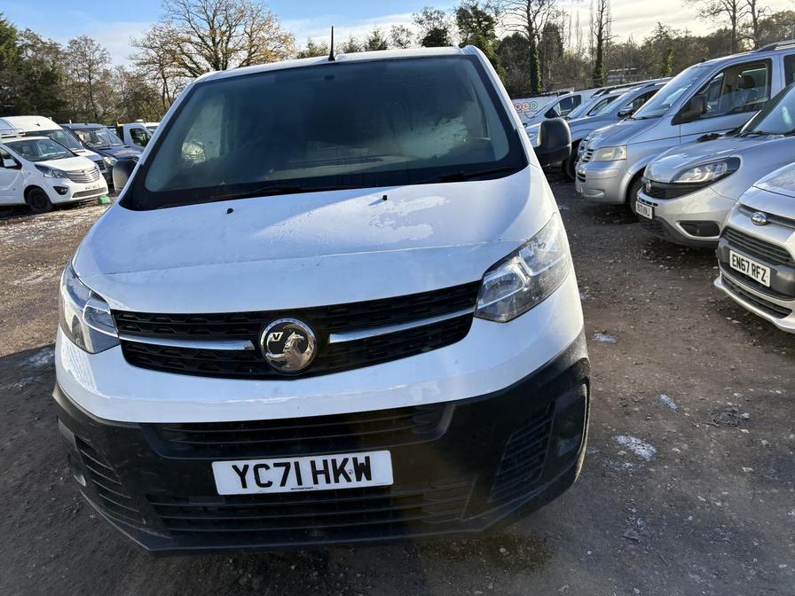 2021 Vauxhall Vivaro – Model: Vivaro 2700 Edition S/S – YC71HKW