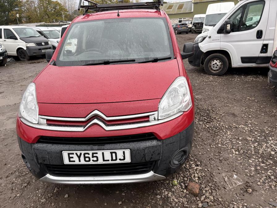 2015 Citroen Berlingo – Model: Berlingo 625 XTR+ HDi – EY65LDJ