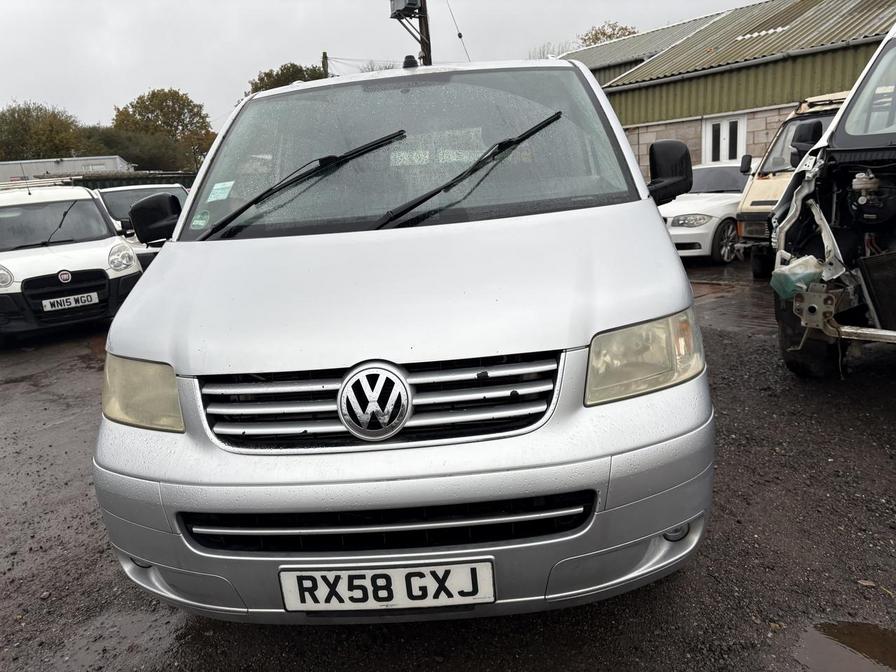 2009 Volkswagen Transporter – Model: Transporter Shuttle SE130 LWB Auto – RX58GXJ