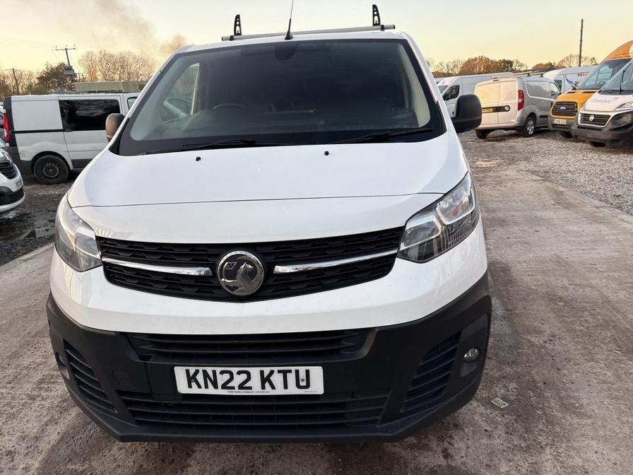 2022 Vauxhall Vivaro – Model: Vivaro F3100 Dynamic S/S – KN22KTU