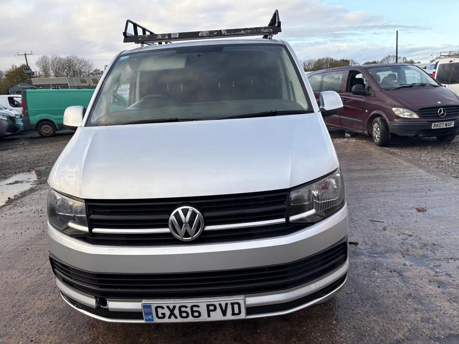2016 Volkswagen Transporter – Model: Transporter T30 Trendline TDI BlueMotion Technology – GX66PVD