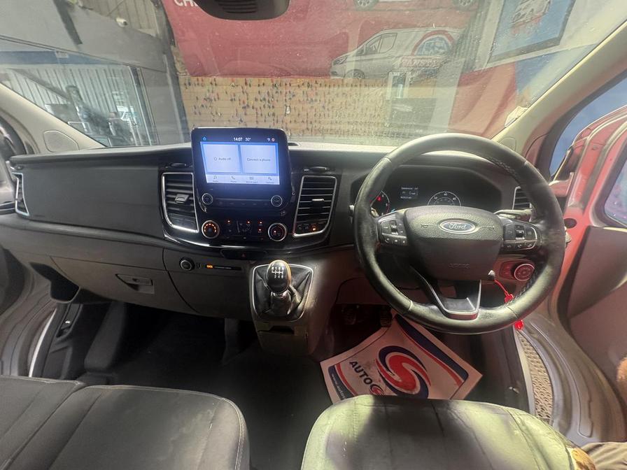 2019 Ford Transit Custom – Model: Transit Custom 300 Limited EcoBlue – MX69MXM