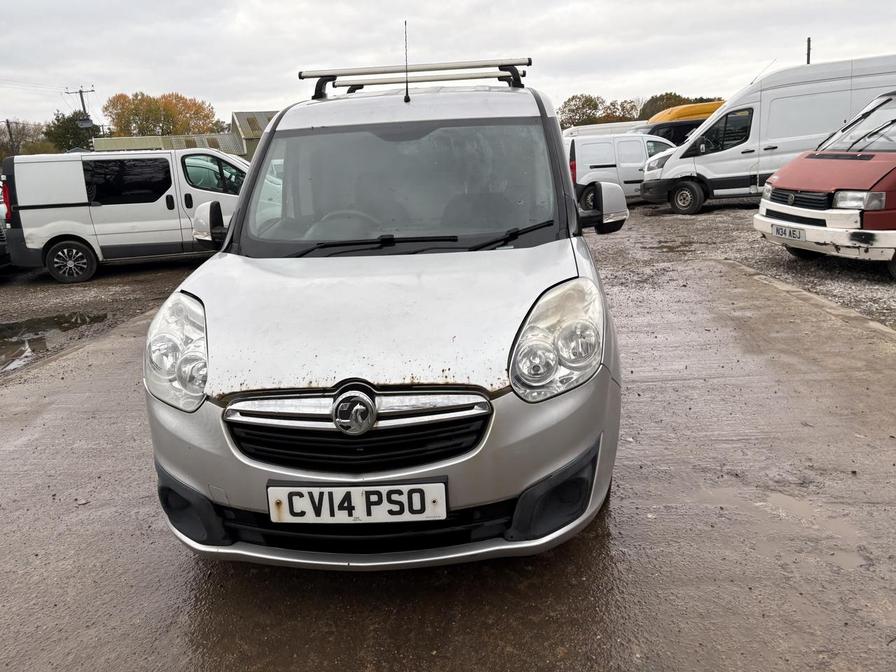 2014 Vauxhall Combo – Model: Combo 2000 L1H1 CDTi Sportive – CV14PSO