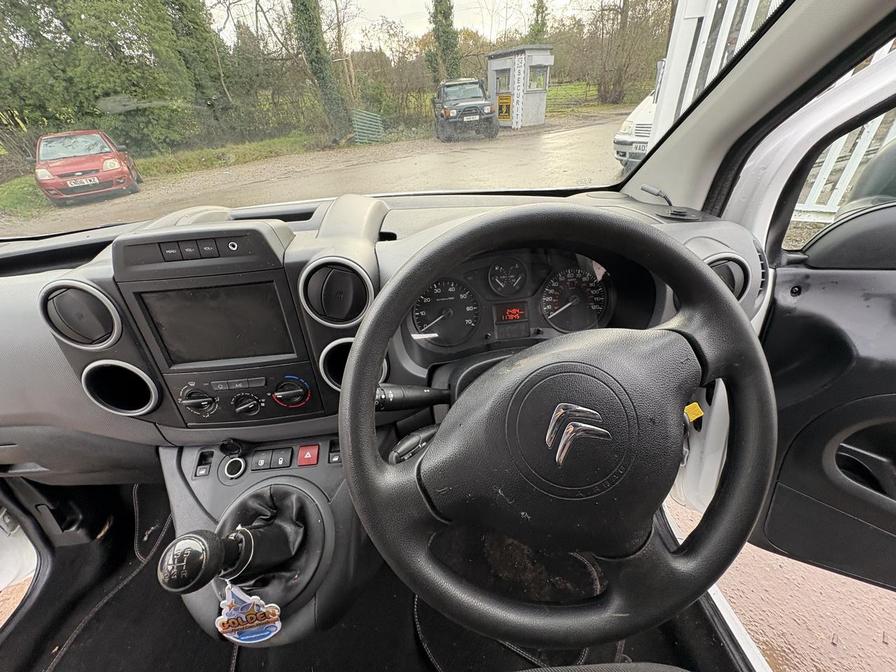 2018 Citroen Berlingo – Model: Berlingo 850 Enterprise Blue HDi – LD18DVC