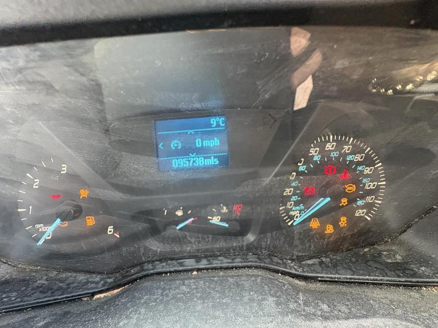 2017 Ford Transit – Model: Transit 350 – YN17VVB