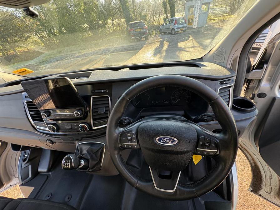 2018 Ford Transit Custom – Model: Transit Custom 300 Limited – WN68LNK