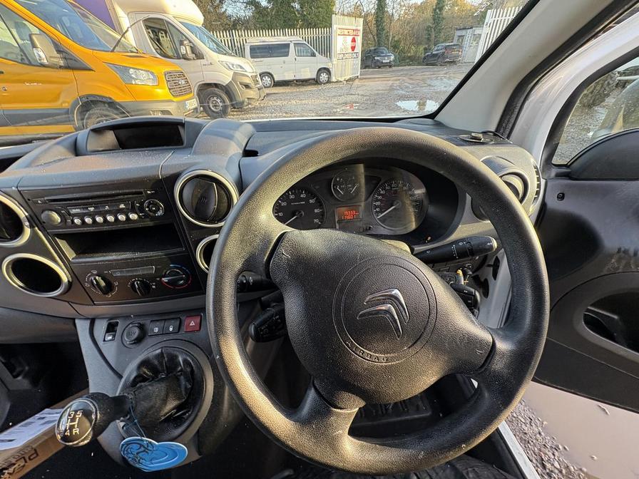 2017 Citroen Berlingo – Model: Berlingo 625 LX Blue HDi – SL67MRU