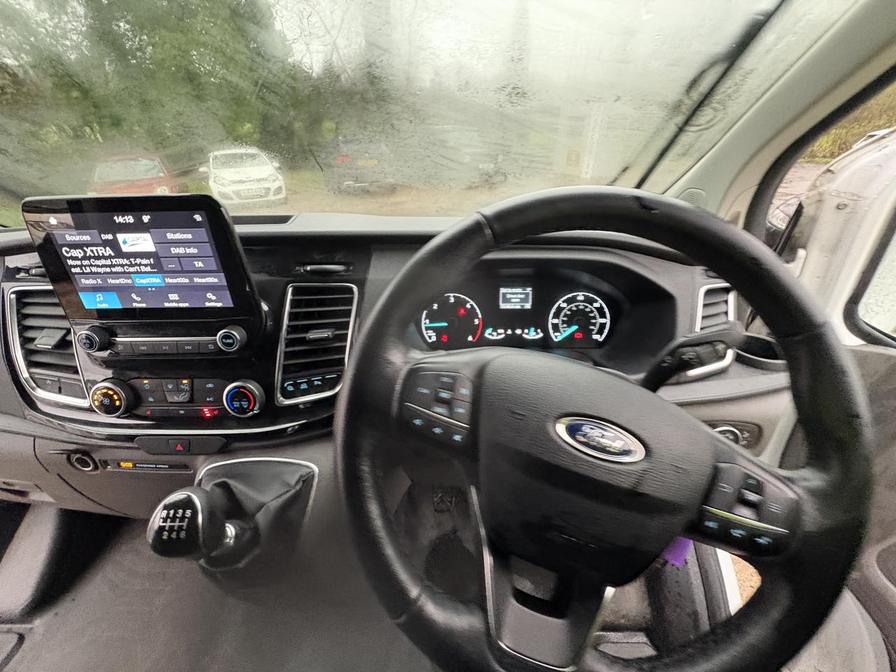 2022 Ford Transit Custom – Model: Transit Custom 300 Limited EcoBlue – YH22MYO