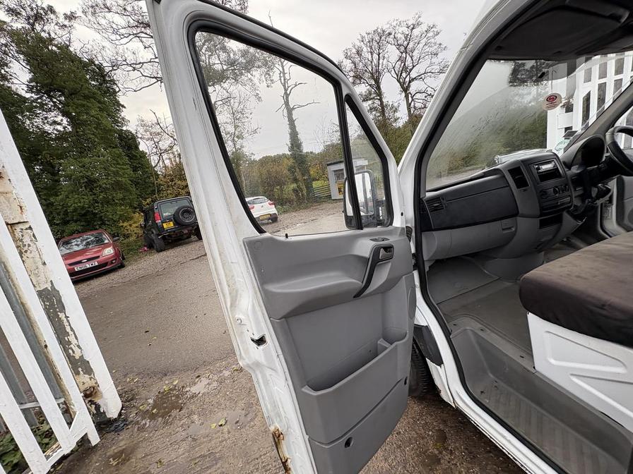 2007 Mercedes-Benz Sprinter – Model: Sprinter 311 CDI LWB – FX57WND