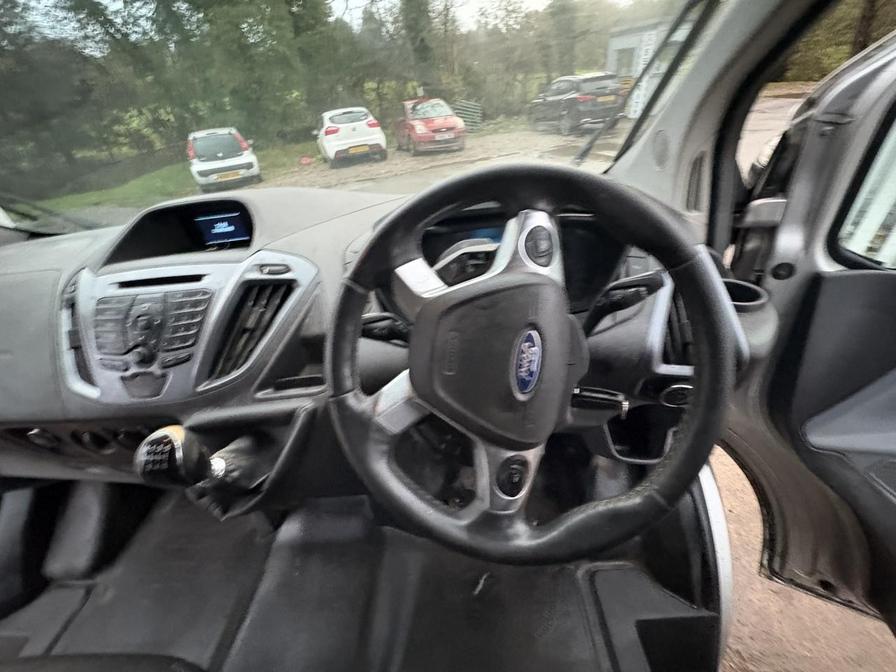 2014 Ford Transit Custom – Model: Transit Custom 270 Limited E-Tech – VE63PPZ